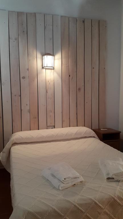 Albergue De Espiel Εξωτερικό φωτογραφία
