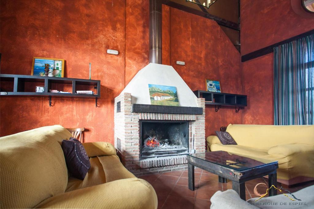 Albergue De Espiel Εξωτερικό φωτογραφία